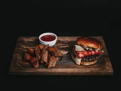 St. Patrick's beef burger