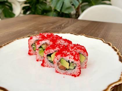 California Roll with Salmon and Tobiko Caviar