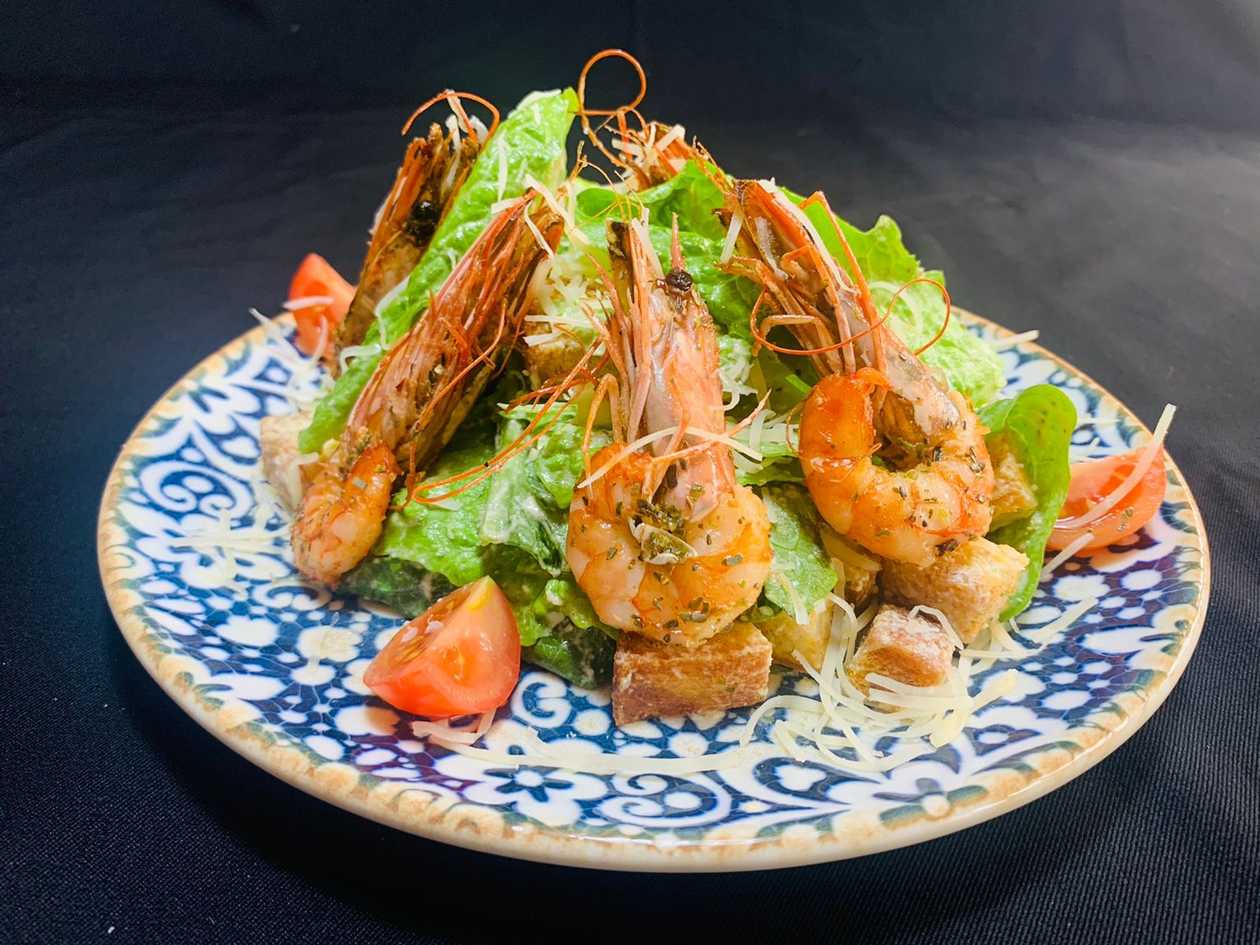 Shrimps Caesar Salad