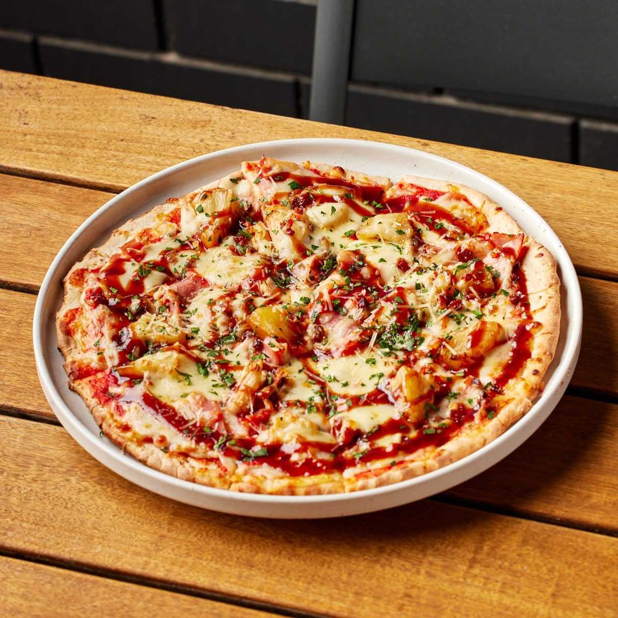 Tropical Pizza