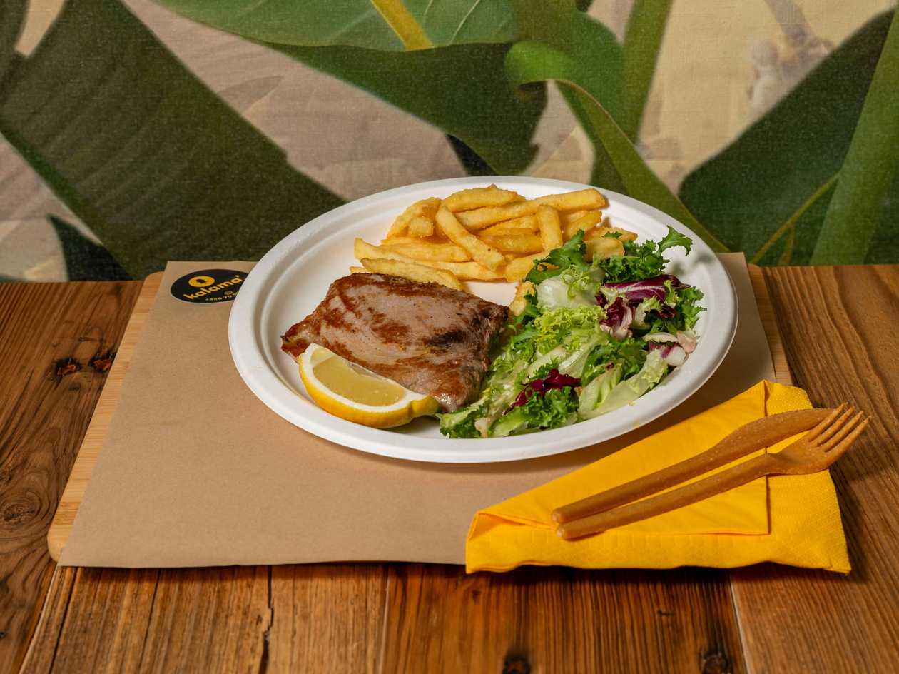 Bistecca Di Tonno Fresco Alla Griglia (Grilled Fresh Tuna Steak)