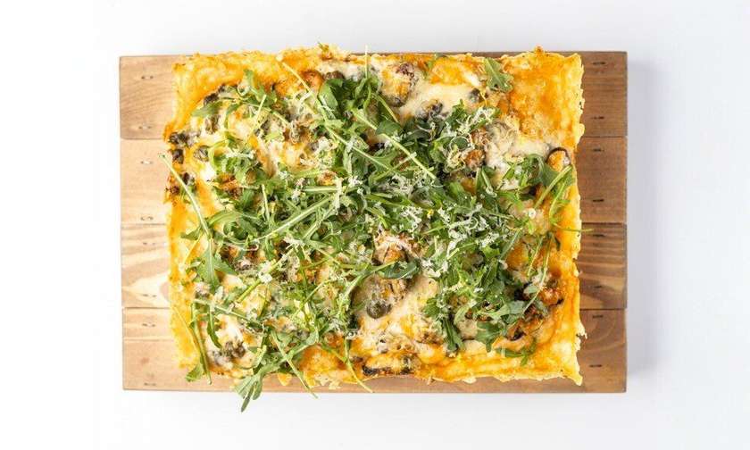 Seafood pizza