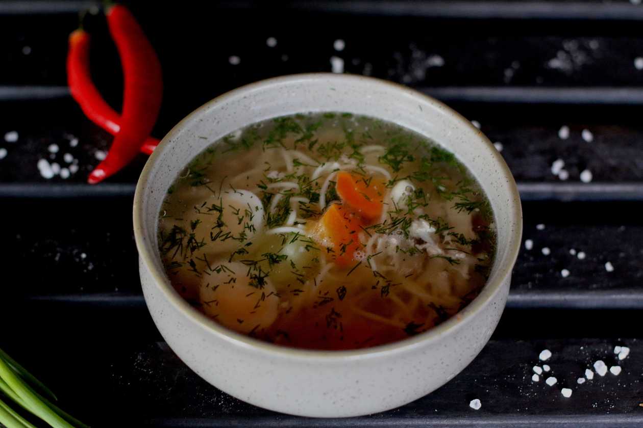 Курячий бульйон
