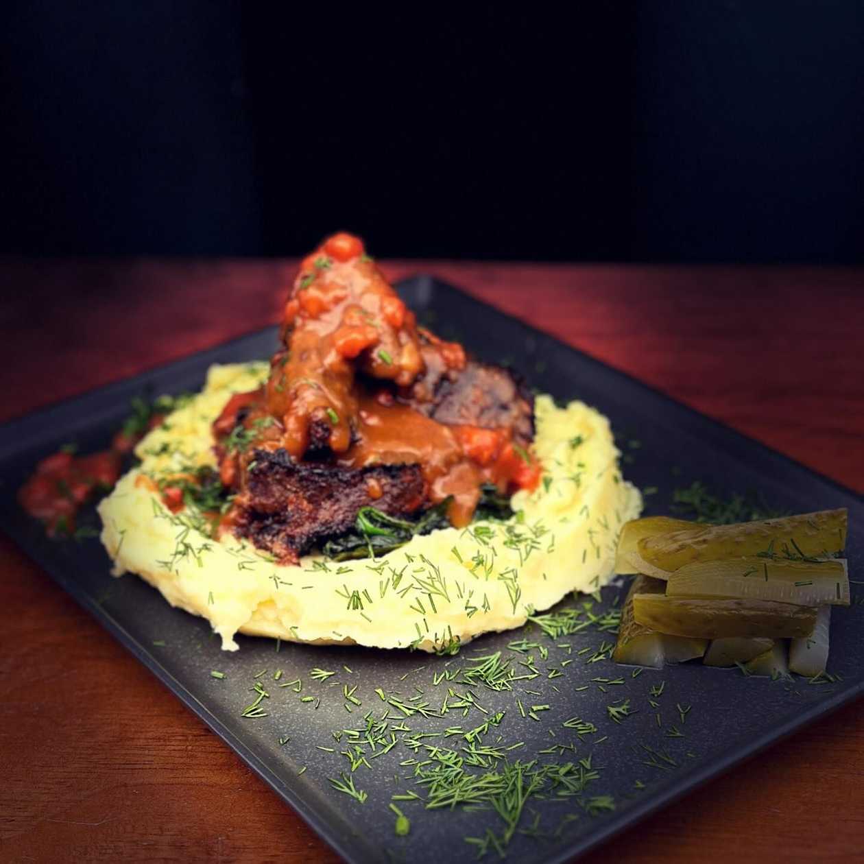 Braised Beef Cheeks with Mashed Potatoes and Accompaniments