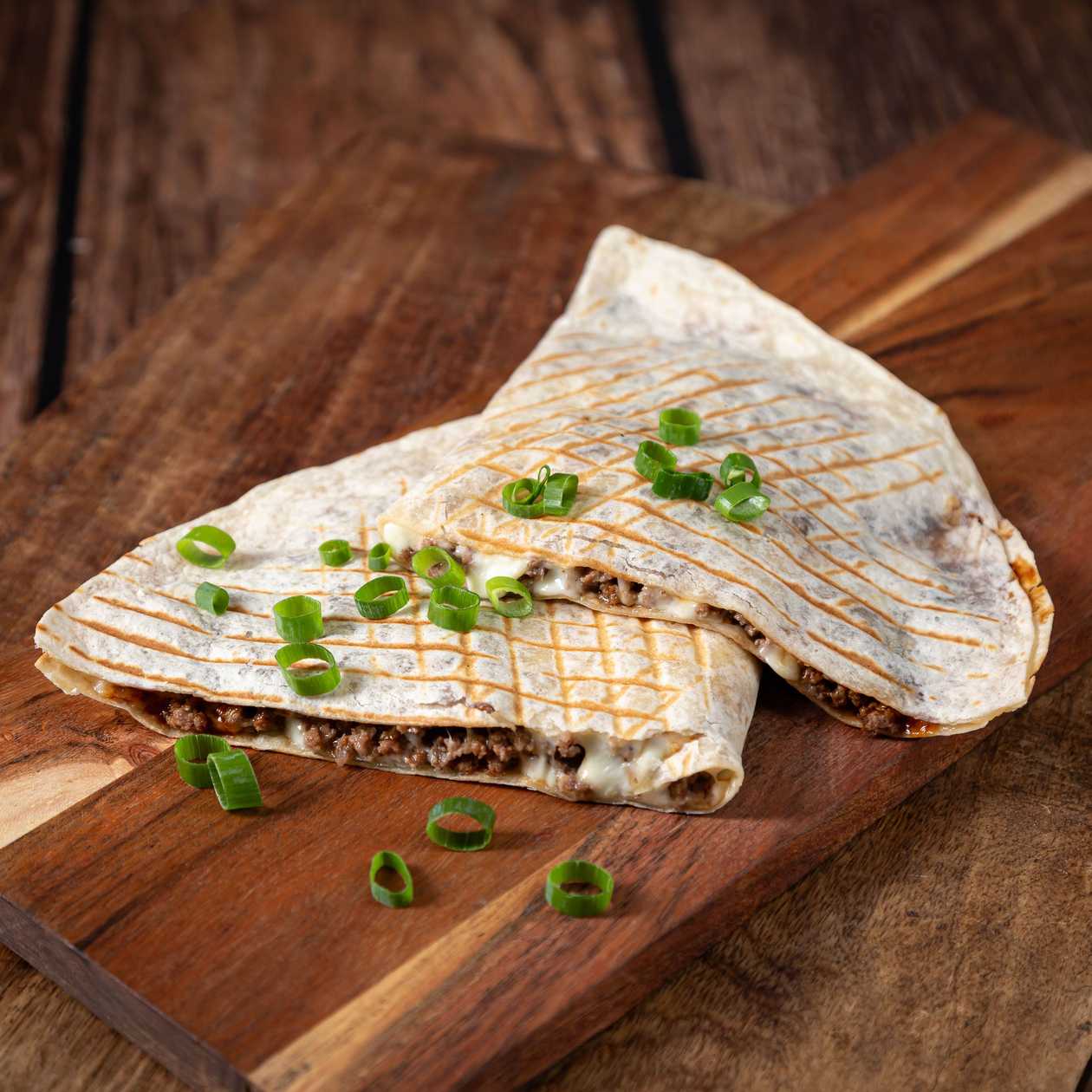QUESADILLA s trhaným vepřovým masem 200 g
