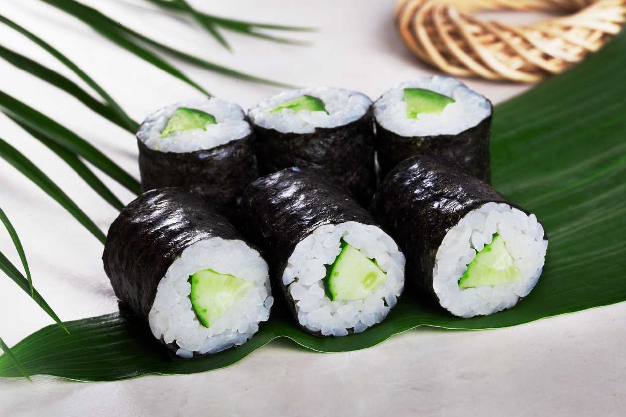 41S. Vegan set maki
