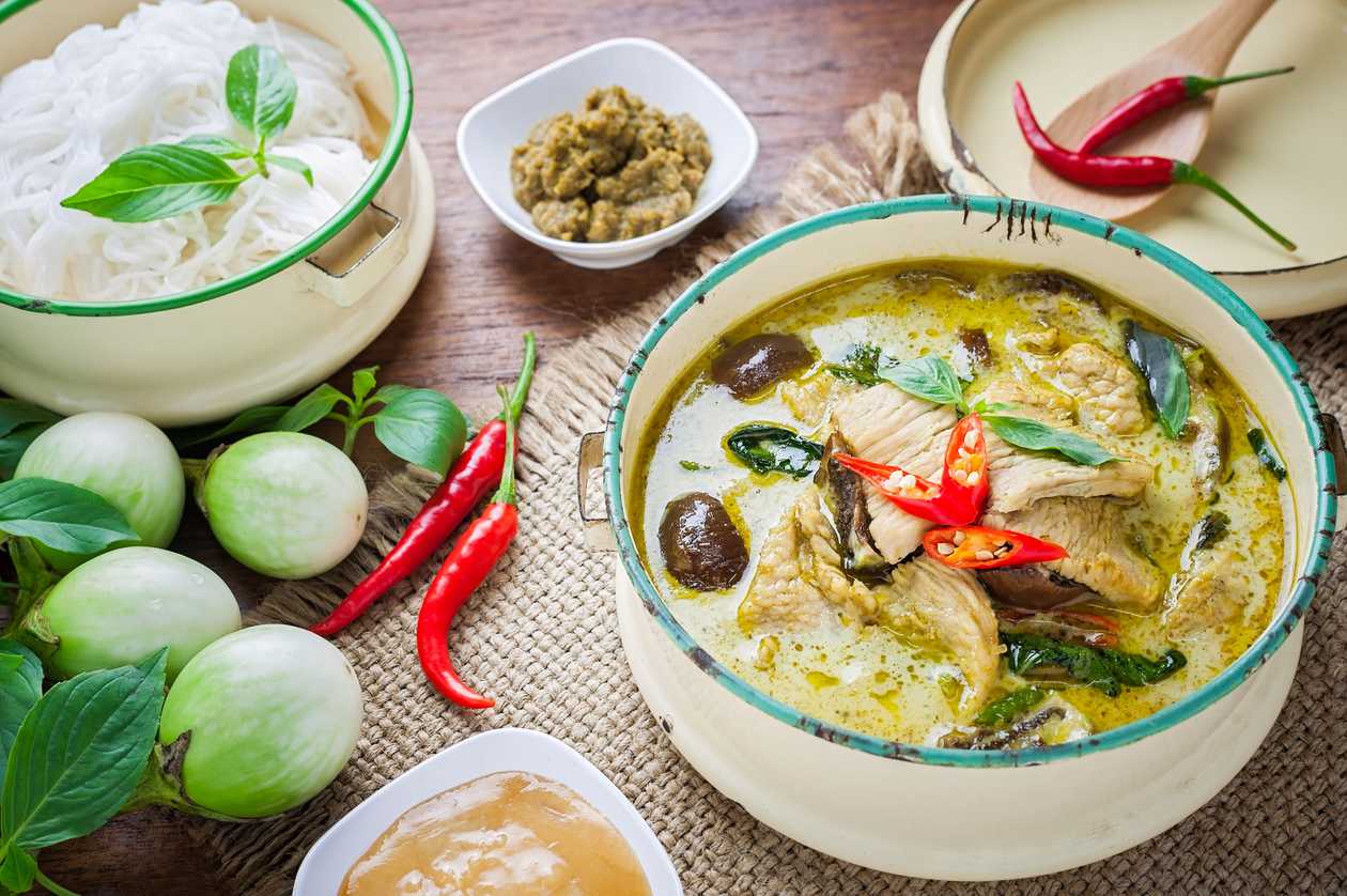 Tajskie zielone curry z kurczakiem