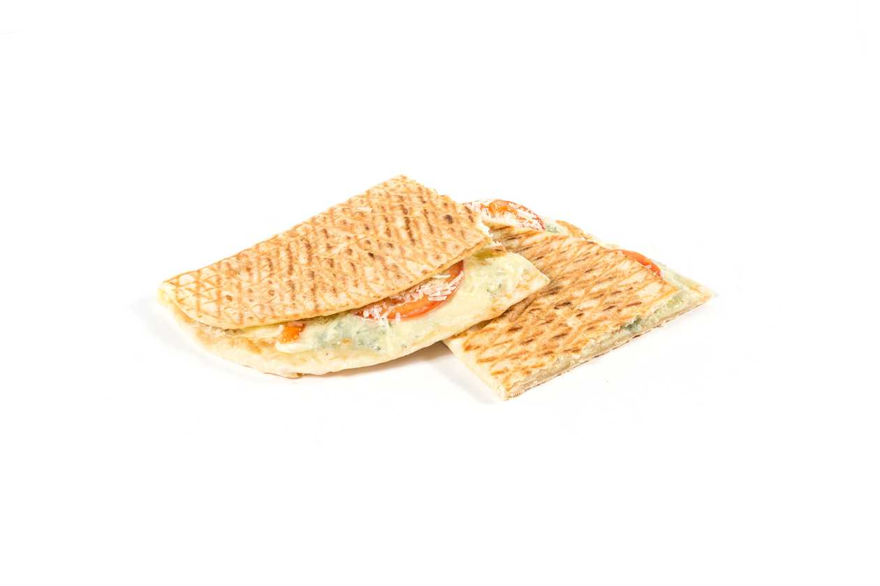 Quattro formaggi piadina