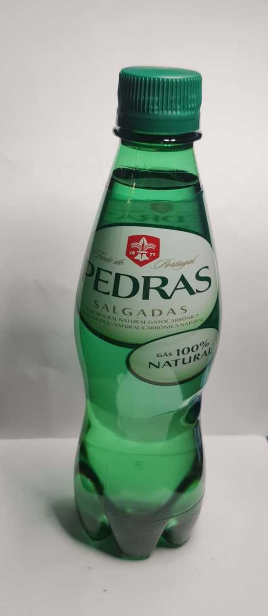 Pedras Mineral Water