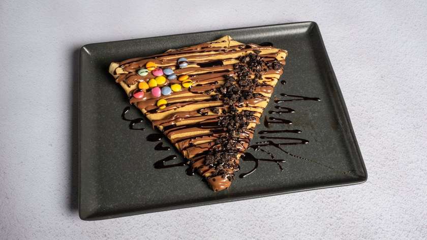 Oreo Vs Smarties Sweet Crepe