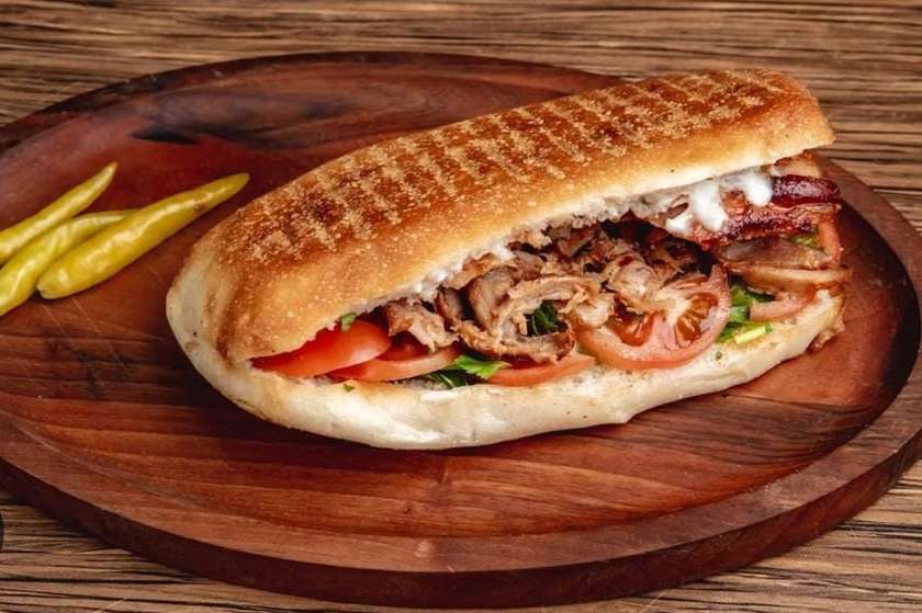 Toyuq dönər çörək