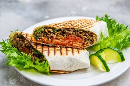 Tantuni (Minced Meat in Pita Bread)