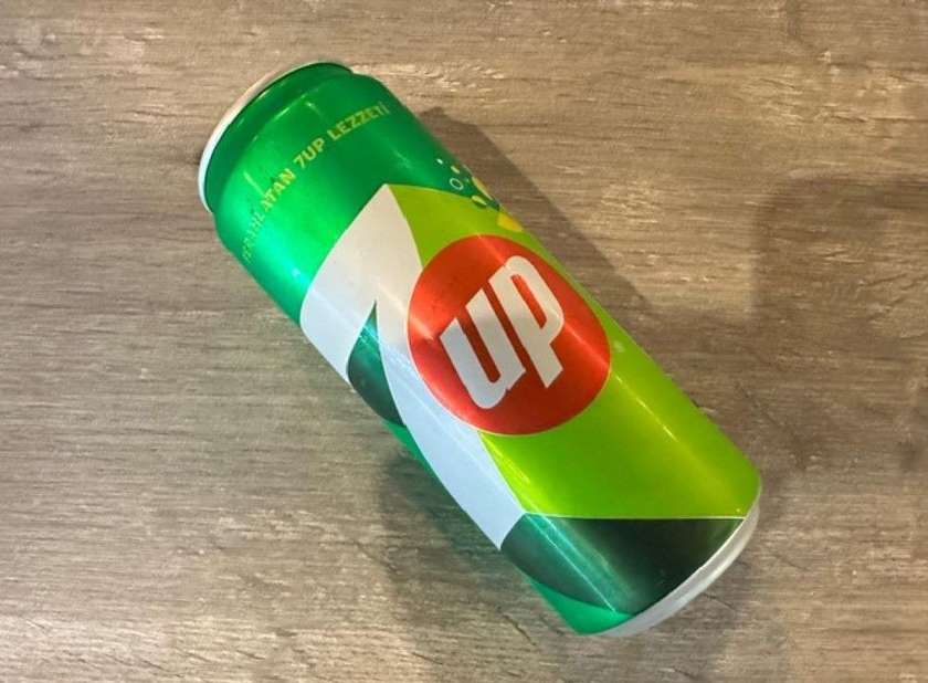 7 UP 330 ML
