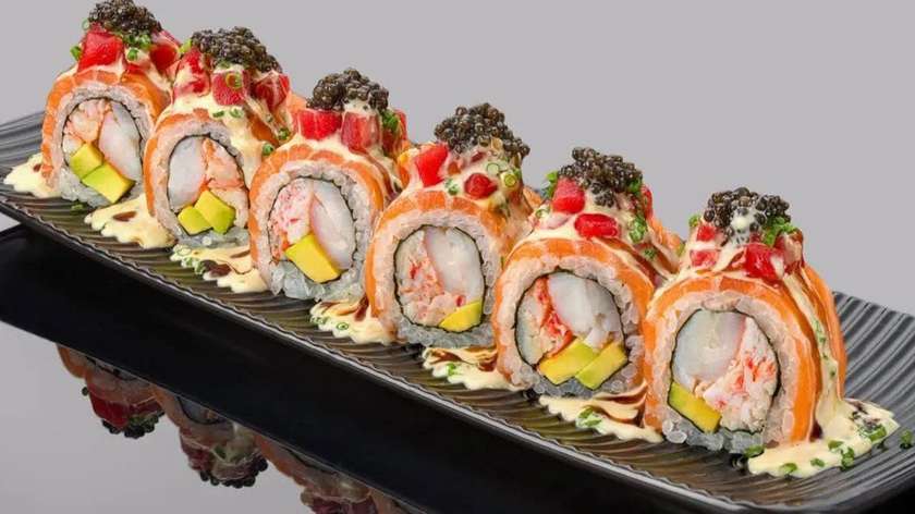 Nikki Roll