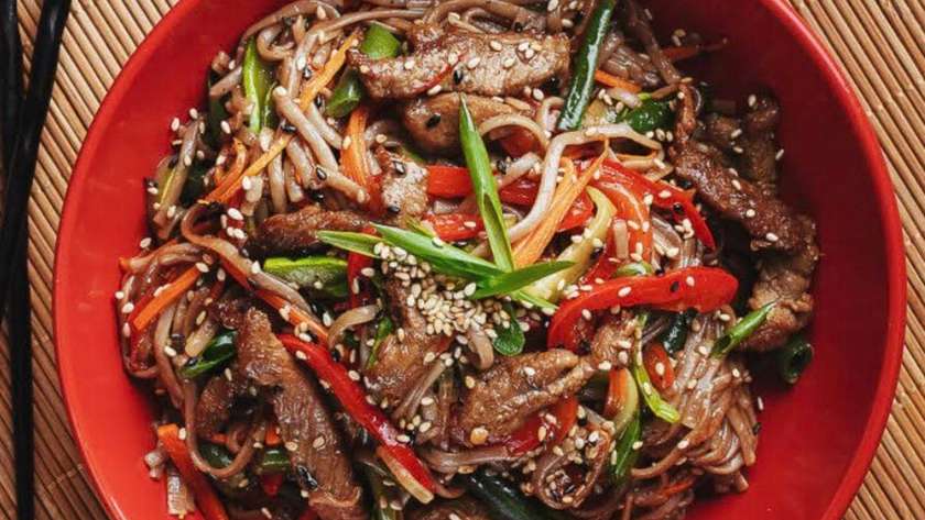 Soba Əriştəsi Dana Əti ilə