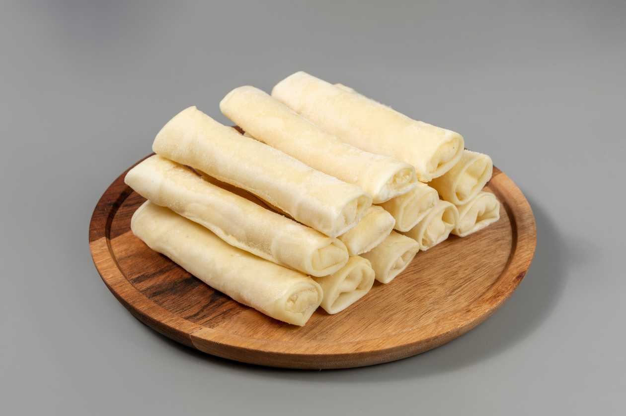Spring Rolls With Cheese
