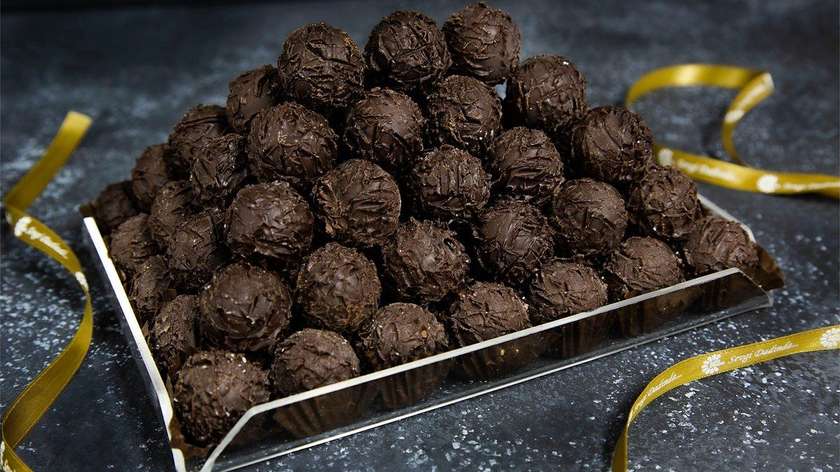 Premium Tünd Trufel Şokolad / Premium Dark Truffel Chocolate