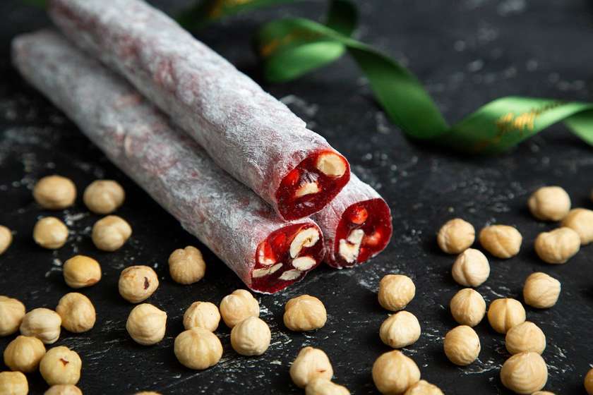 Fındıqlı Vişnəli Fitil Lokum / Wick Traditional Delight with Hazelnut Cherry