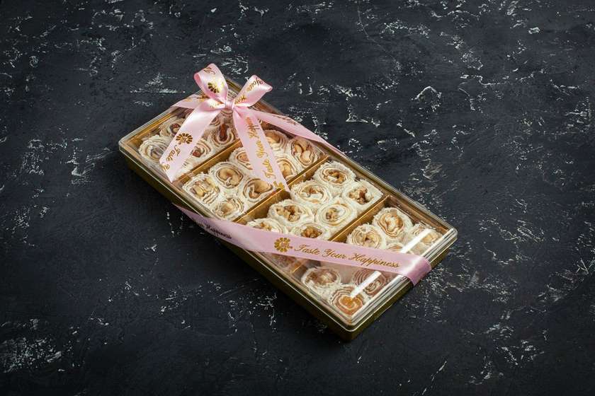 Özəl Sarma Miks Çərəzli Gold Qutu 500 qr / Gold Box with Special Wrapping Mixed