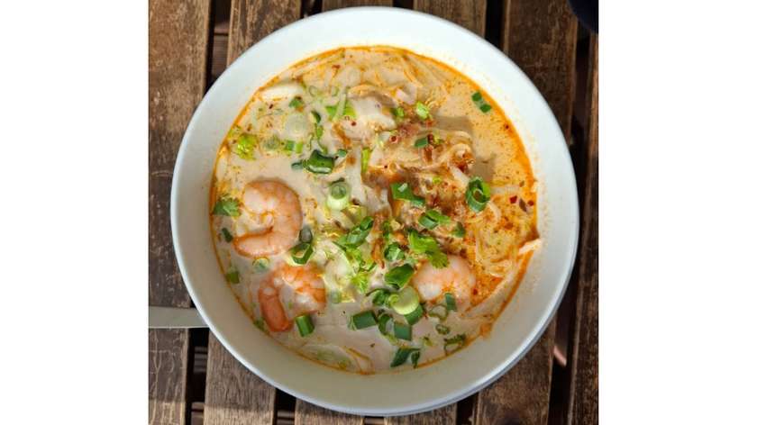 Ramen tajski DU-ZA MI-HA