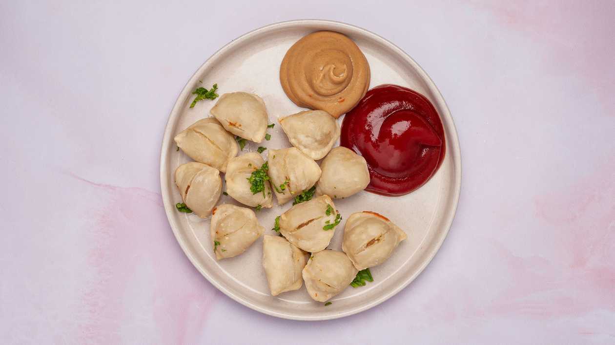 Fried Dumplings (12 pcs.)