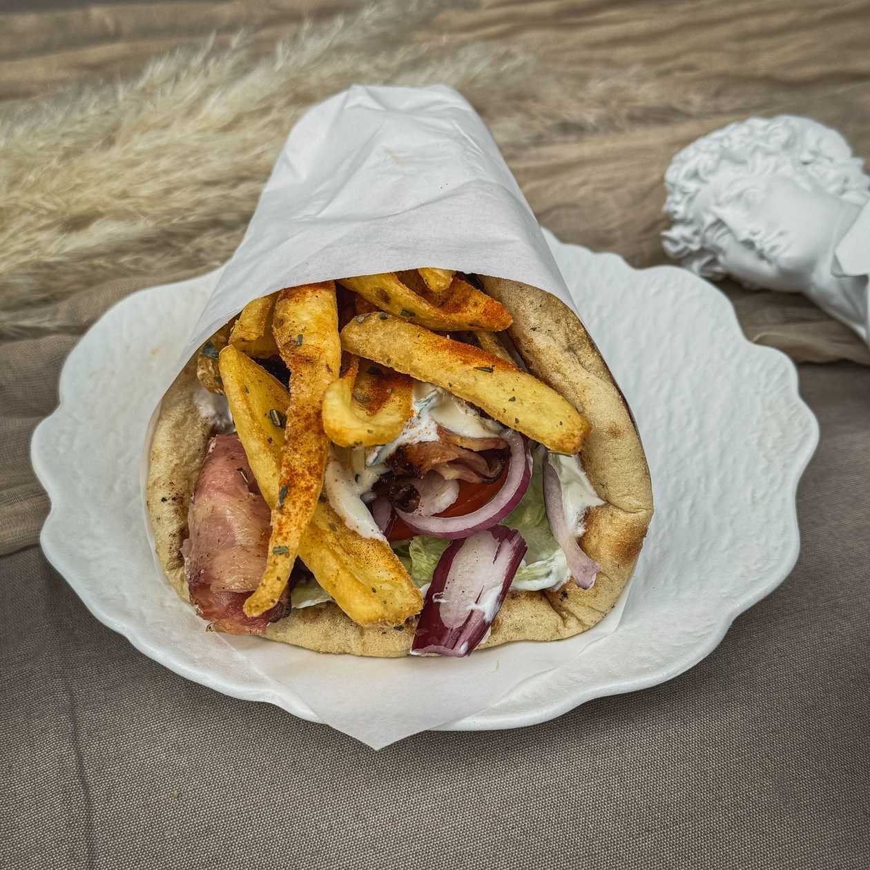 Chicken souvlaki pita