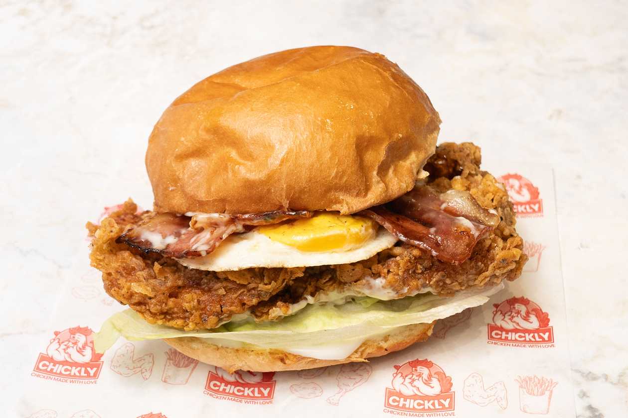 The All-Star Crispy Chicken Burger ππ