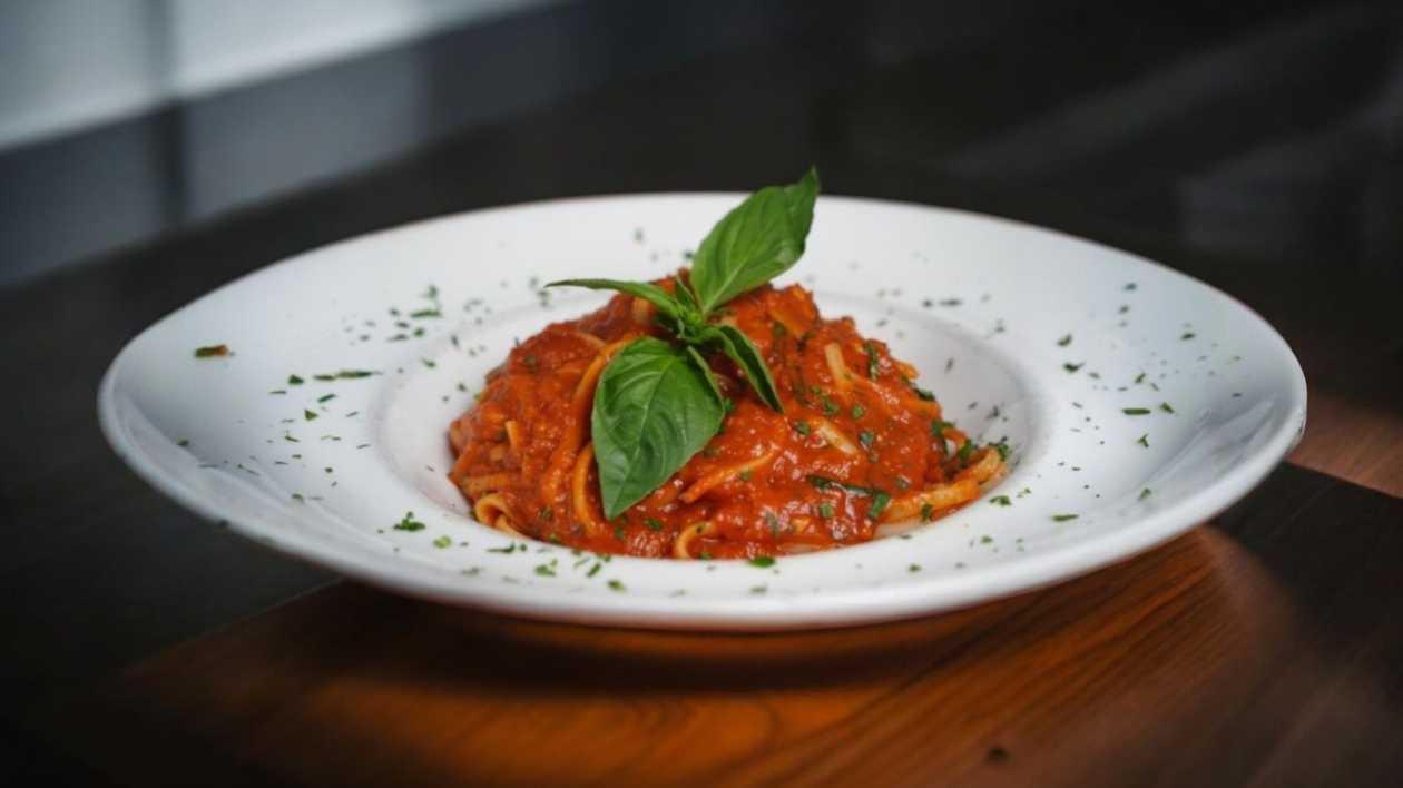 Linguine Pomodoro Basilico