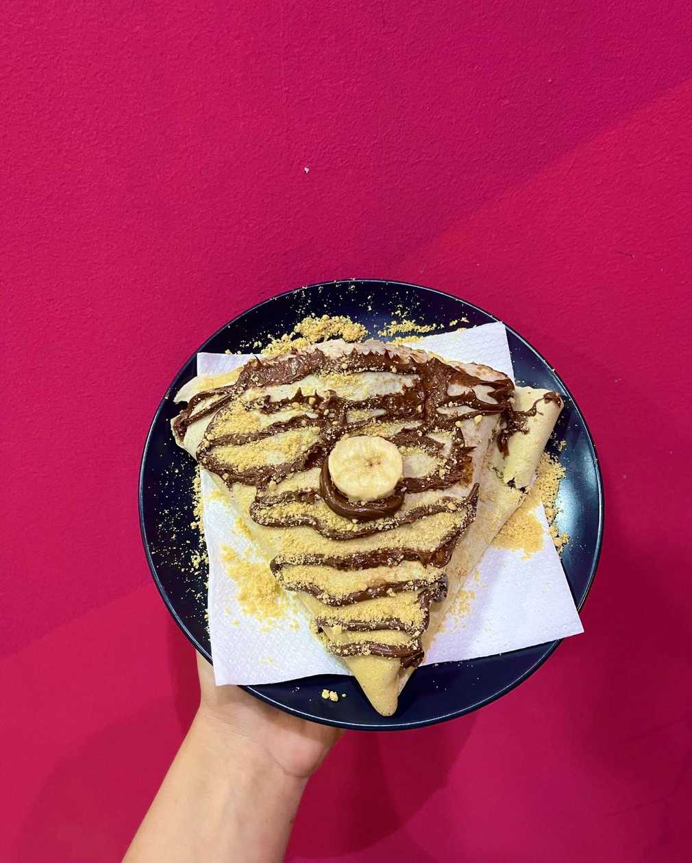 ( Crepe ) Banana & nutella with biscuits