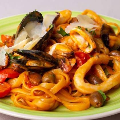 Linguine with Seafood
