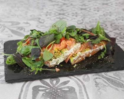 Tosta de Salmão