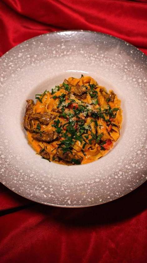 Tagliatelle all'amatriciana