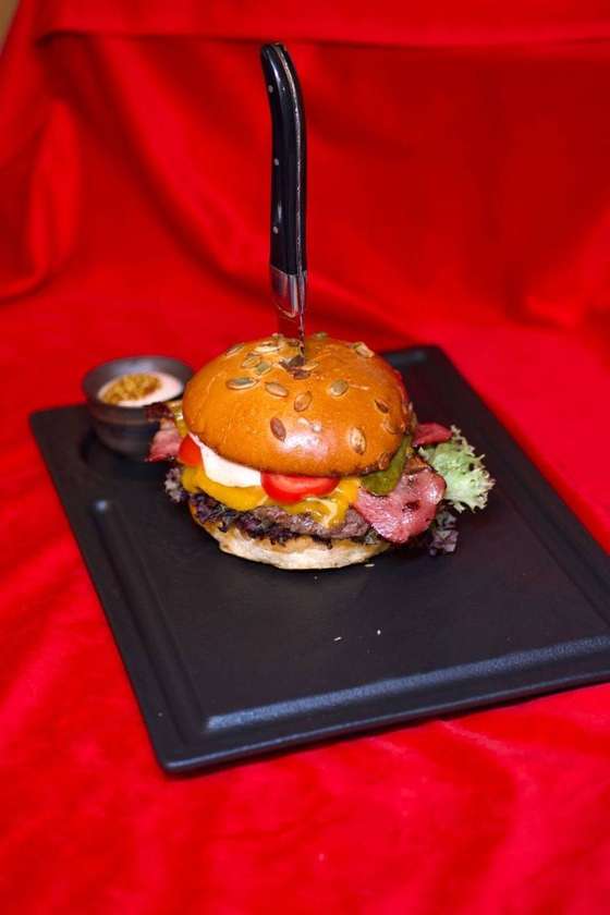 Smokey Big Boy Burger