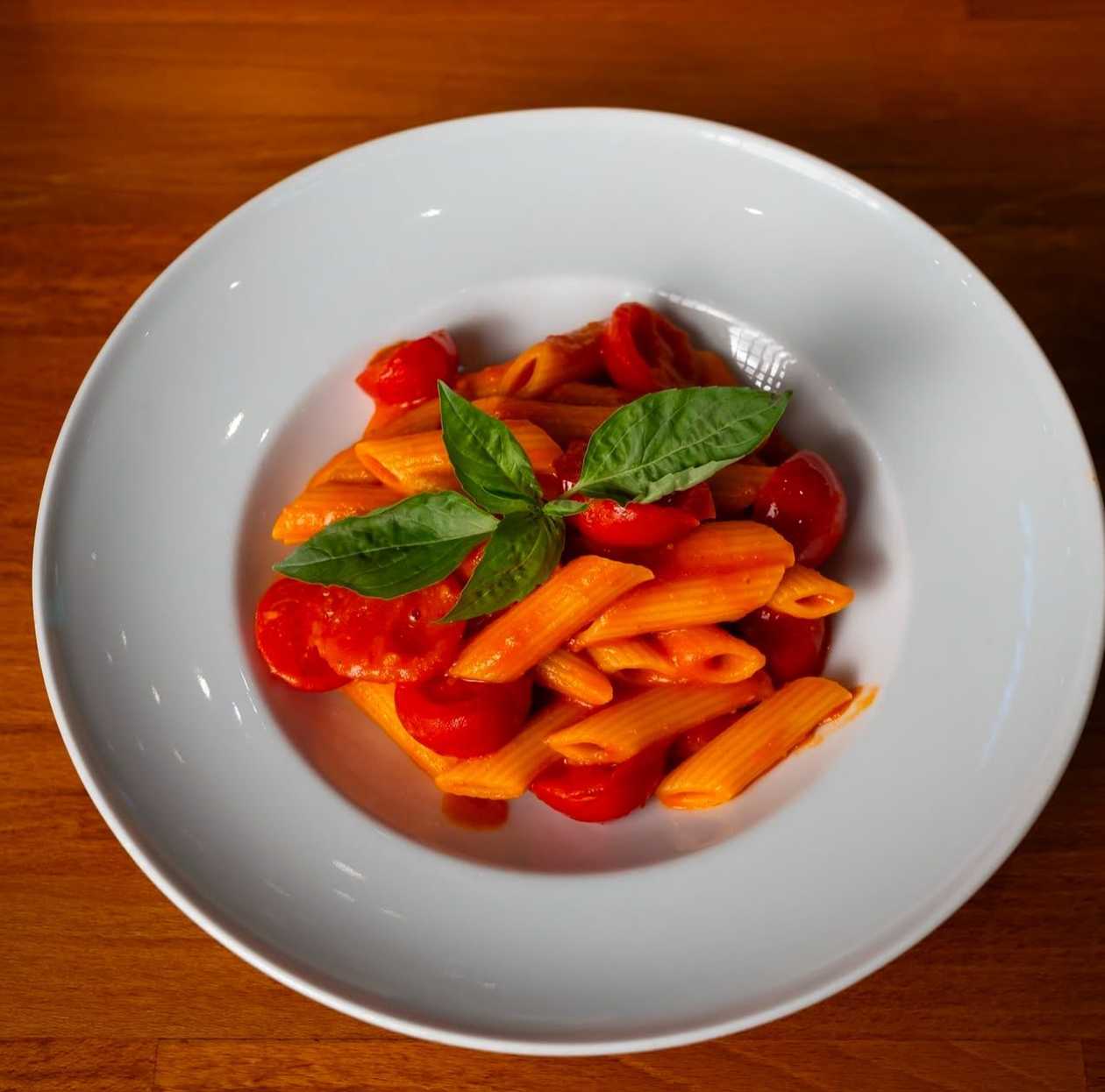 PASTA AL POMODORO