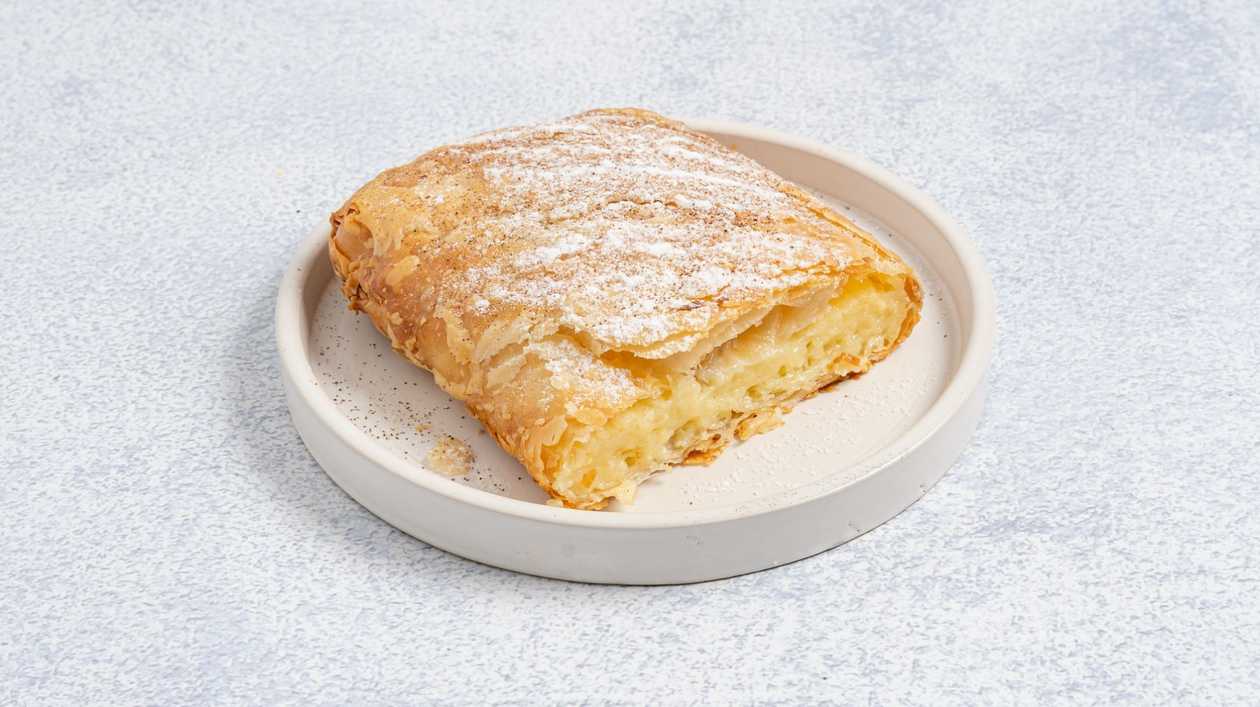 Greek Bougatsa (Cream)