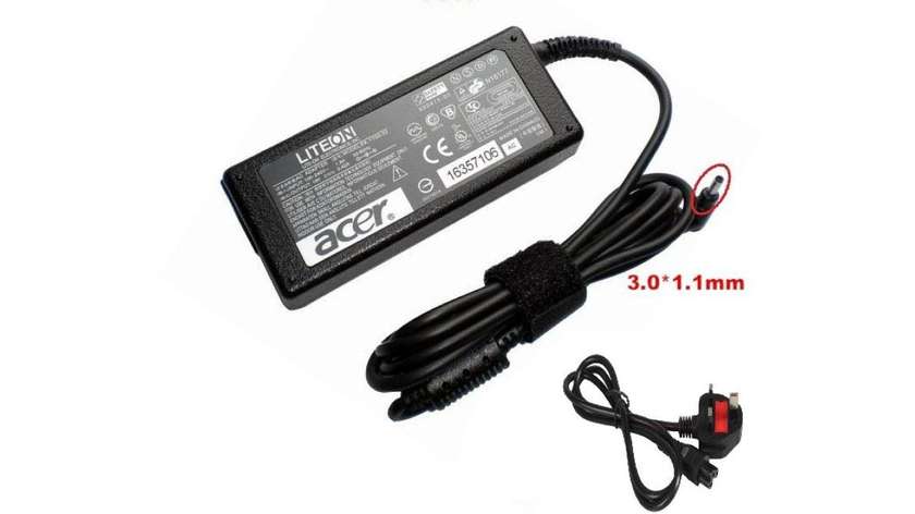 Acer 19V 3.42A
