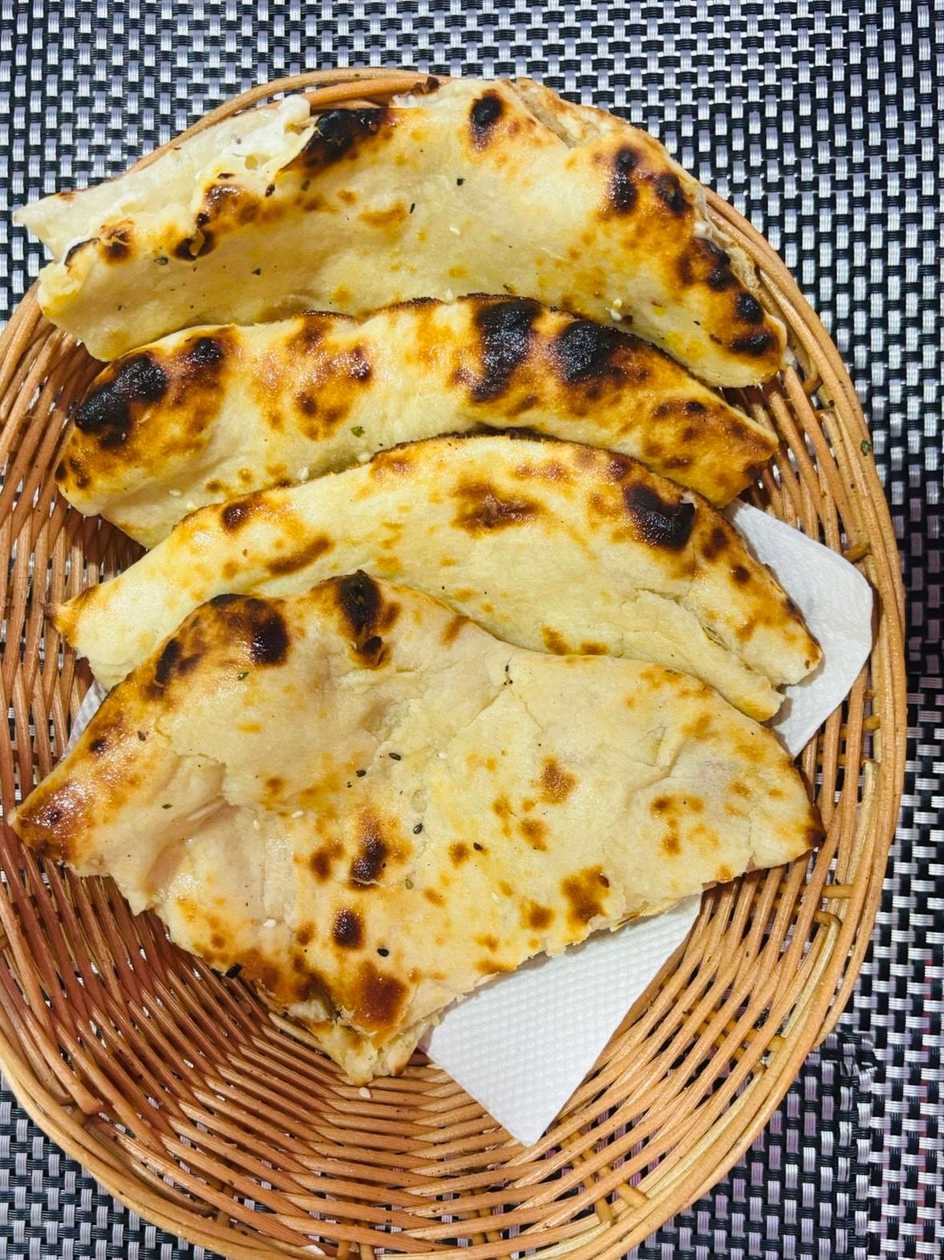 Cheese Naan