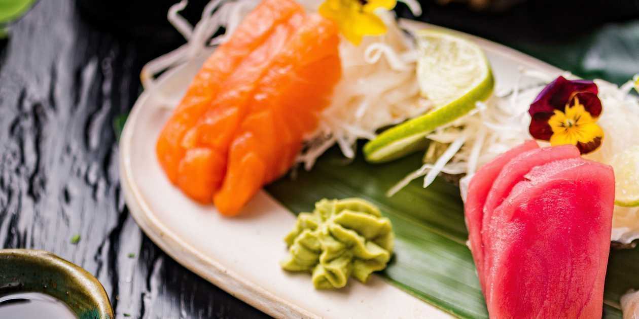 Maguro tuna sashimi