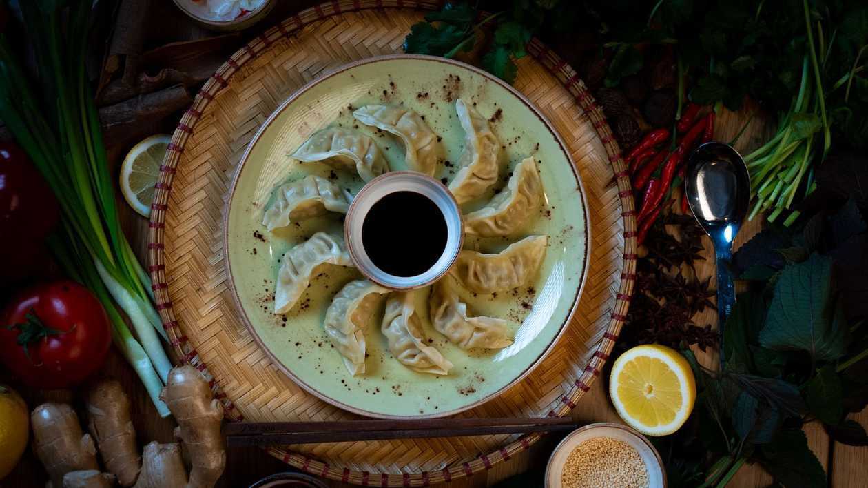 21B. Fried Dumplings with Chives and Egg