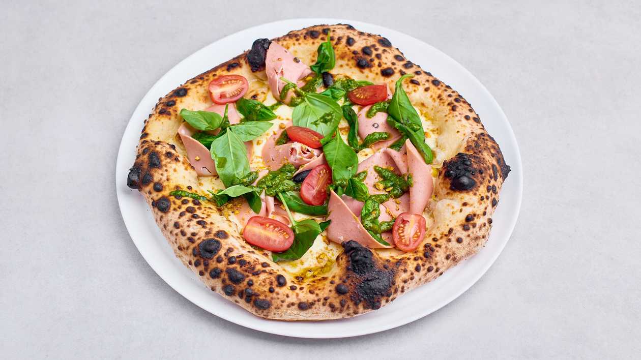 Pizza Mortadella e Pistachi