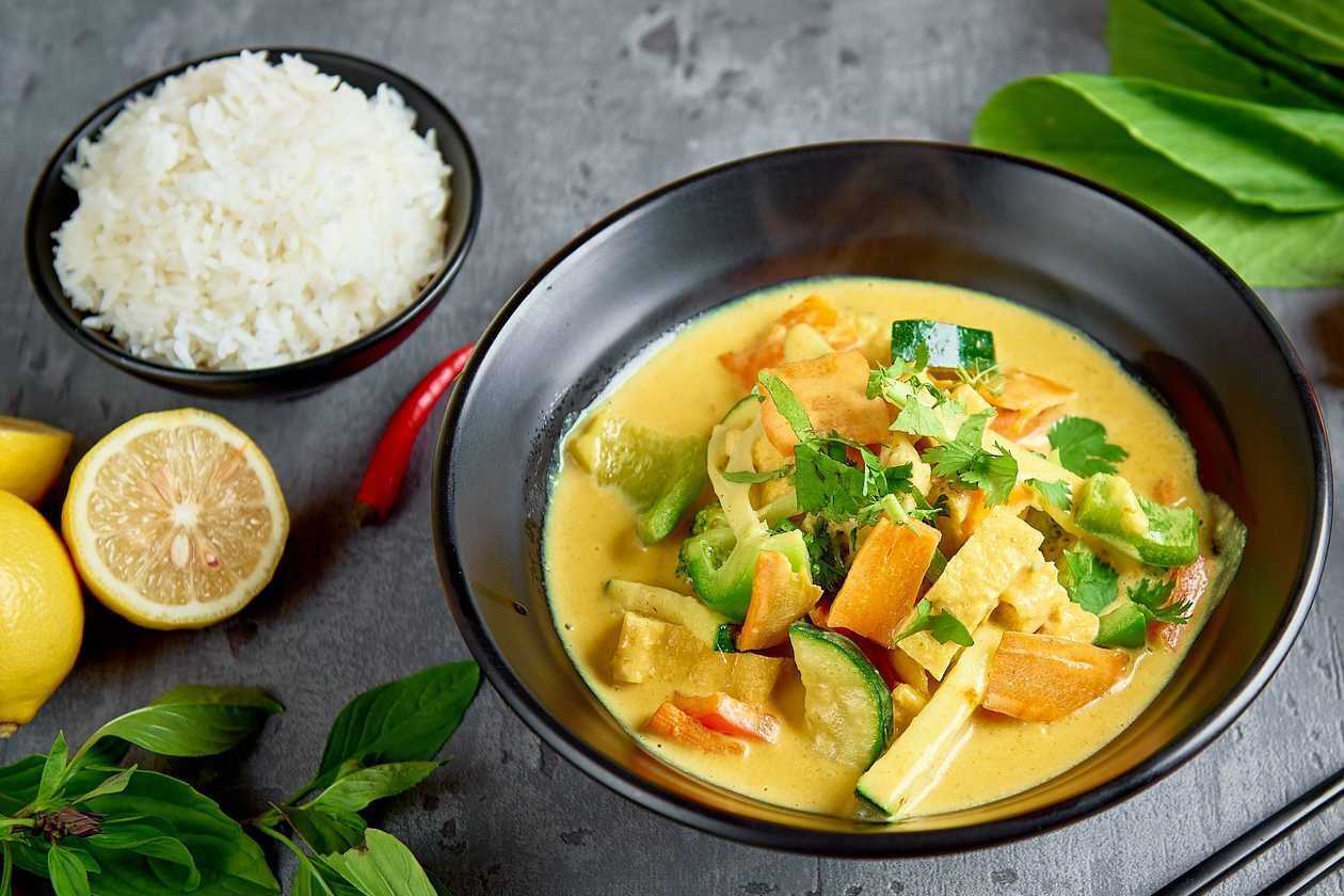 Curry Żółte z Ryżem