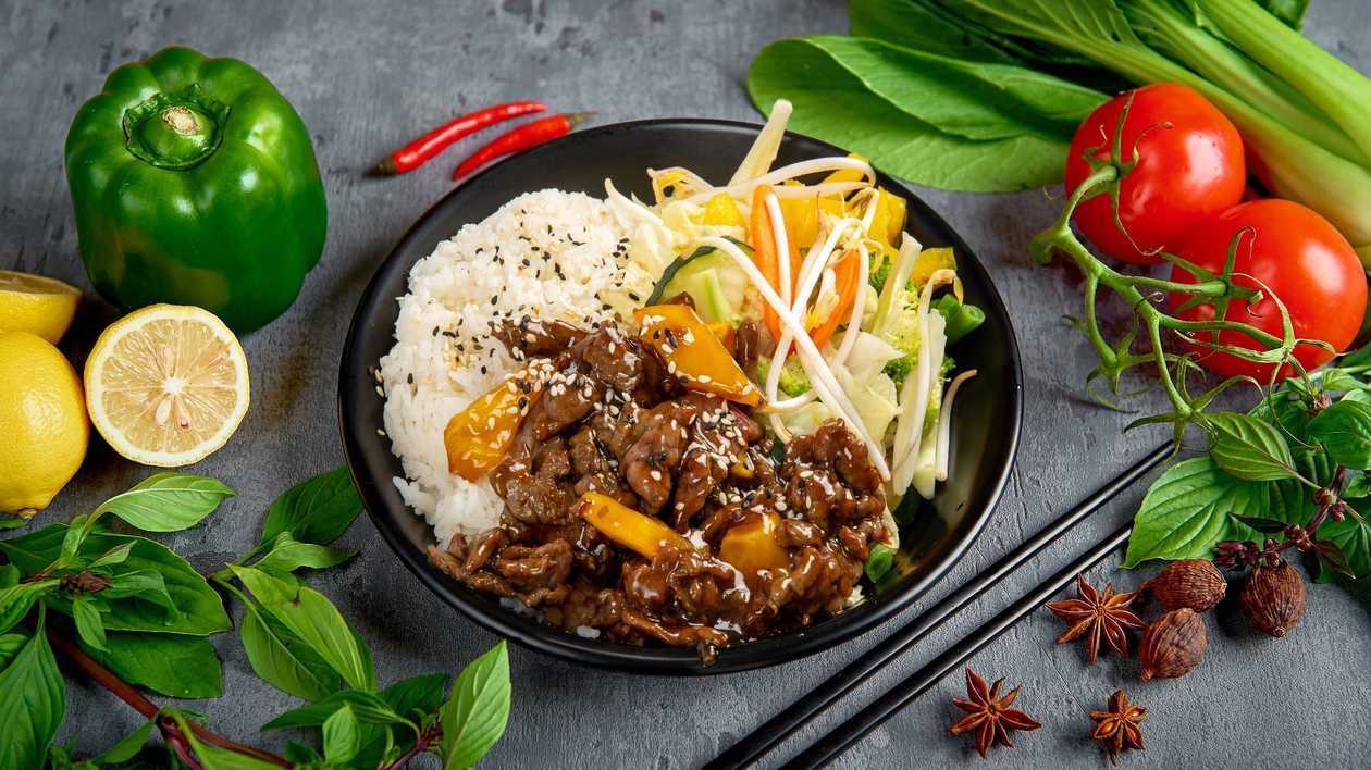 Danie z Trawą Cytrynową i Chili