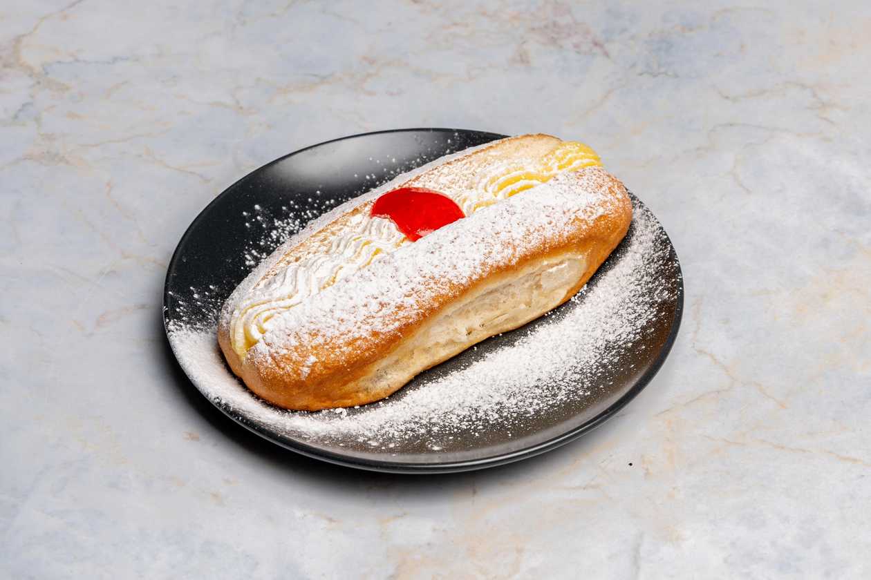 Long doughnut with custard & jam