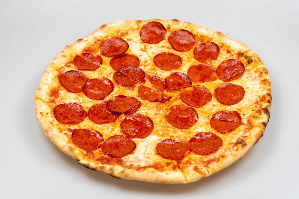 Pepperoni pizza