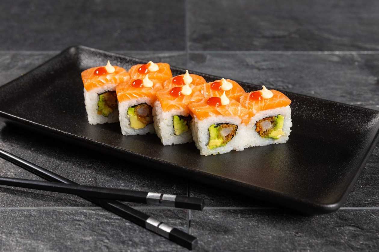 Uramaki - Sarkanais pūķis