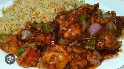 Fried rice or jollof or plain rice with chicken brown chilli sauce