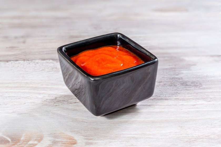 Hot chili sauce