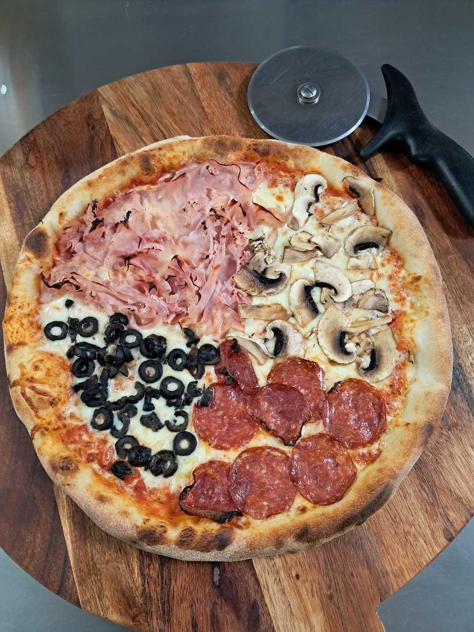 Pizza Quattro Stagioni
