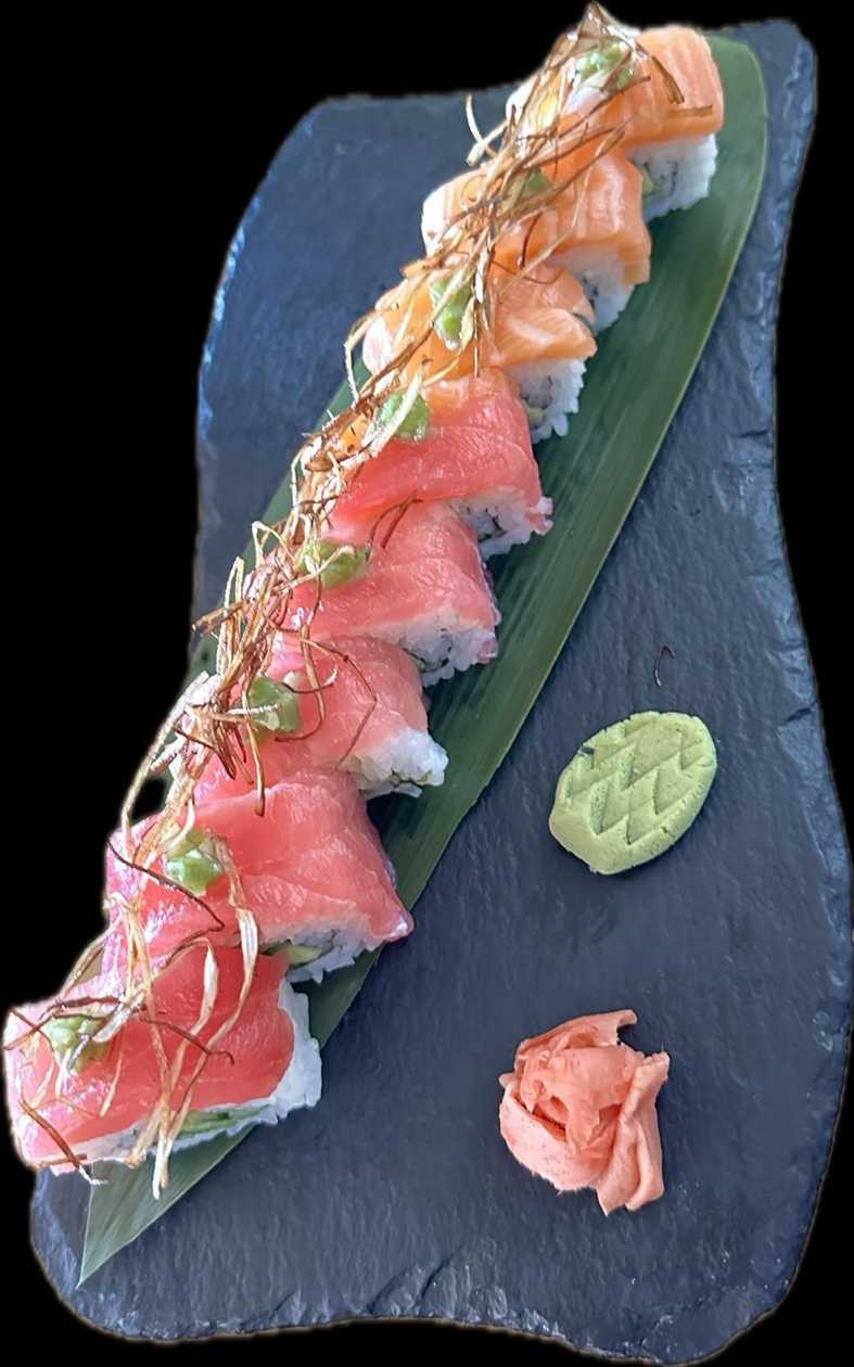 Kizami spicy salmon Uramaki Special Rolls