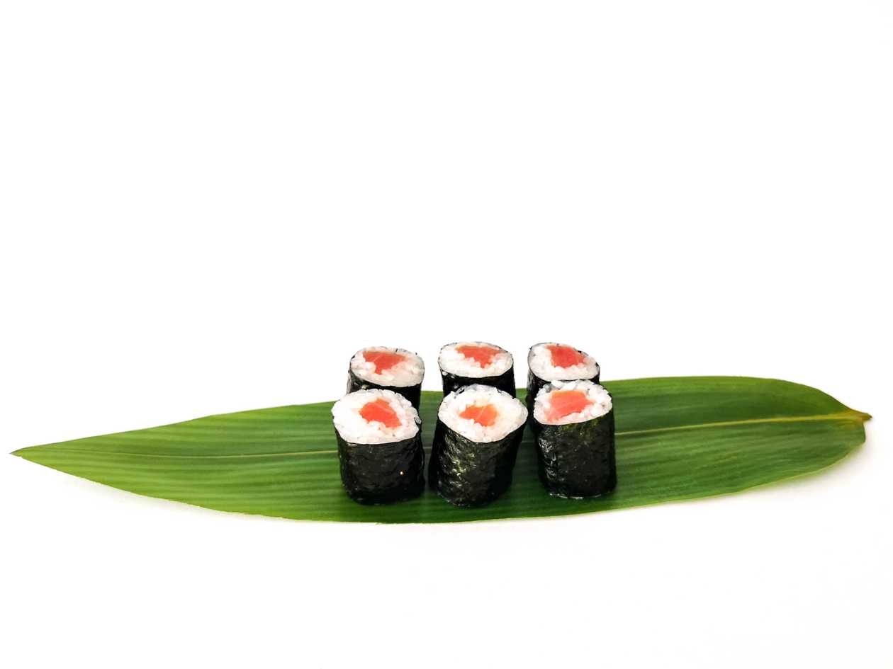 Tuna Hosomaki Rolls